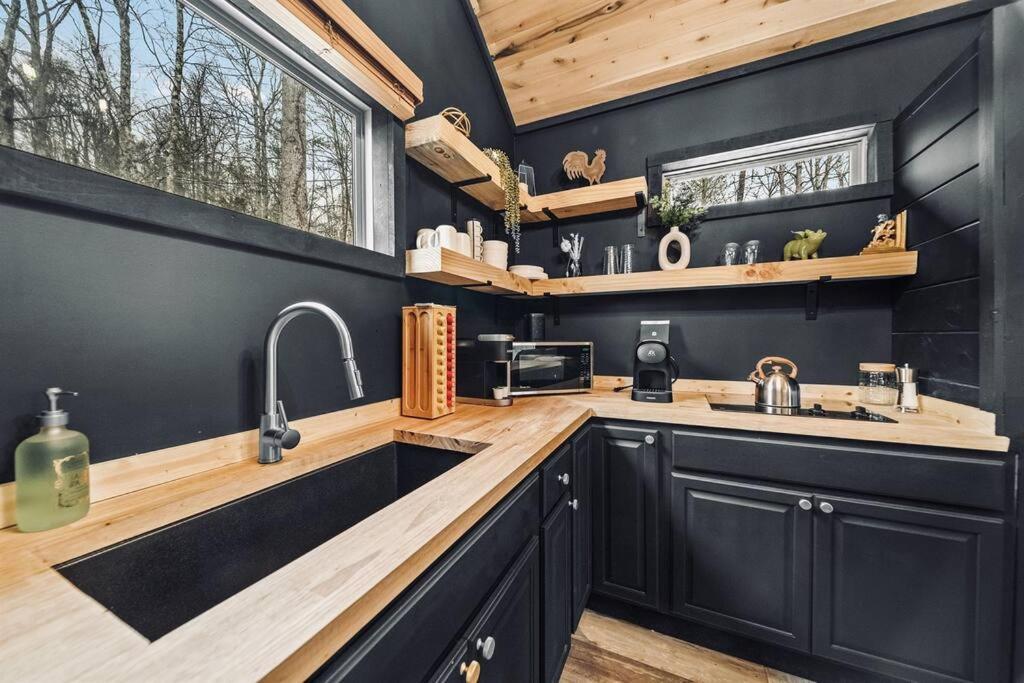 Honeymoon Couples Cabin Secluded, Hot Tub, Views Sevierville Eksteriør bilde