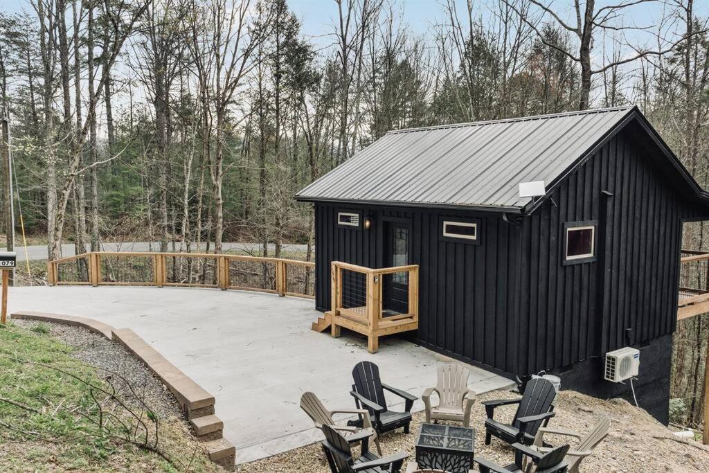 Honeymoon Couples Cabin Secluded, Hot Tub, Views Sevierville Eksteriør bilde