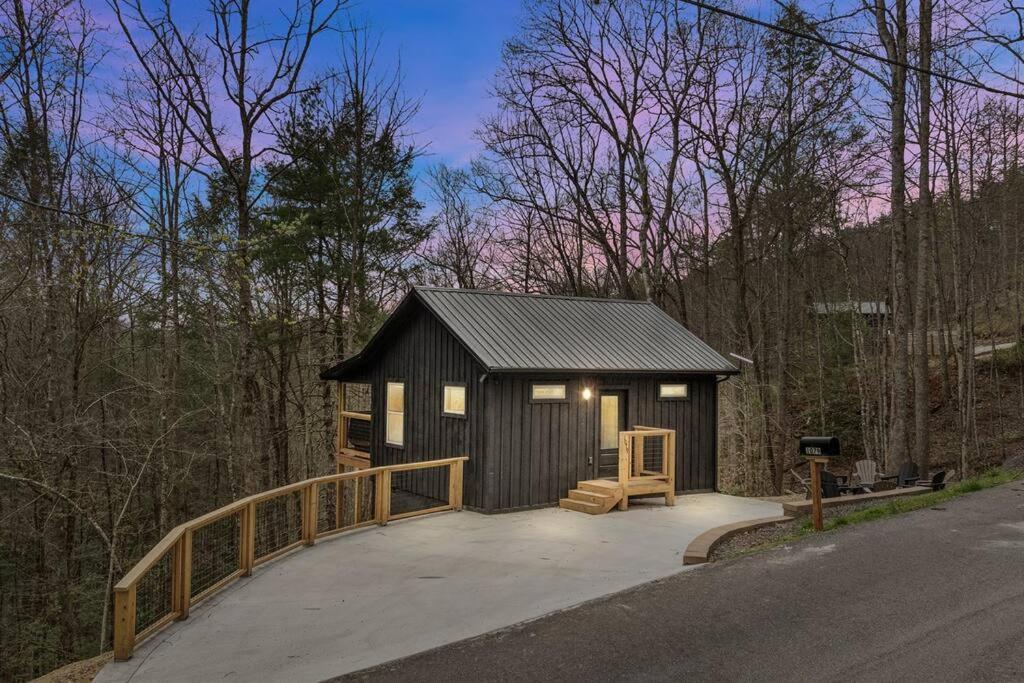 Honeymoon Couples Cabin Secluded, Hot Tub, Views Sevierville Eksteriør bilde